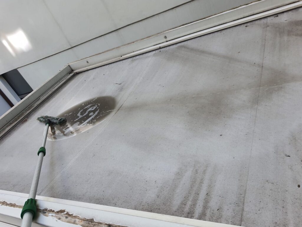 pulizie professionali vetrate milano